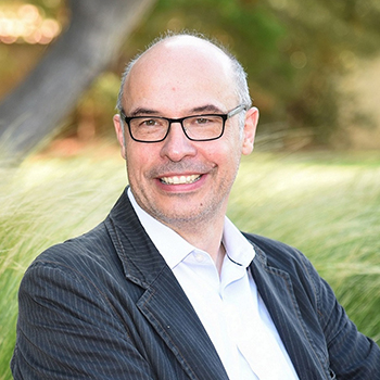 Urs Peter Flueckiger