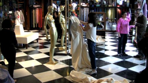 Making-of de un escaparate del Paseo de Gracia de Barcelona. Pattern Magic: Teresa Helbig para Gratacós